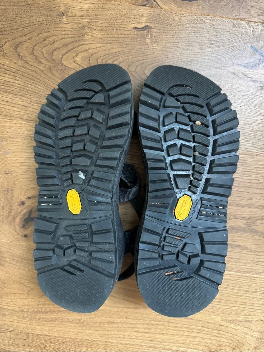 Chaco durable black